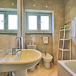 Admiral 2 By Interhome * Lisbon