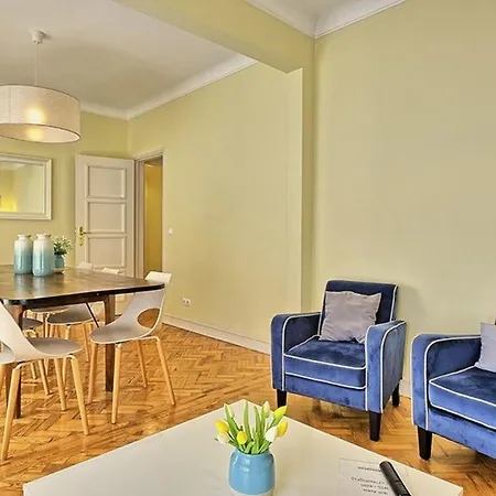 Admiral 2 By Interhome Apartment