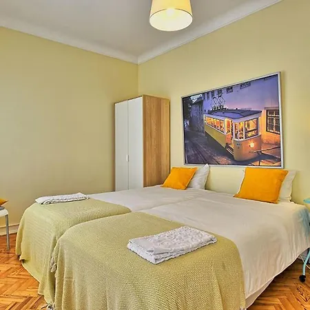 Admiral 2 By Interhome